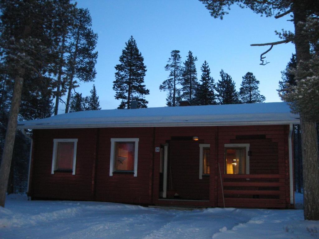 Ukonjaerven Village 3*